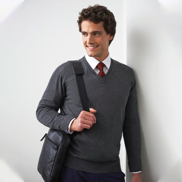 Boston v-neck jumper Thumbnail